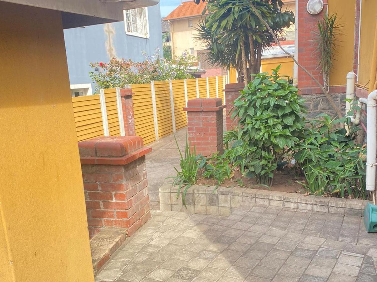 Hostel Bentley Backpackers Durban Exterior foto